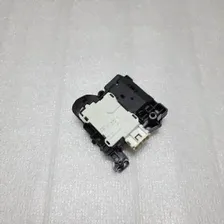 Замок двери (убл) стиральной машины Vestel 32040575